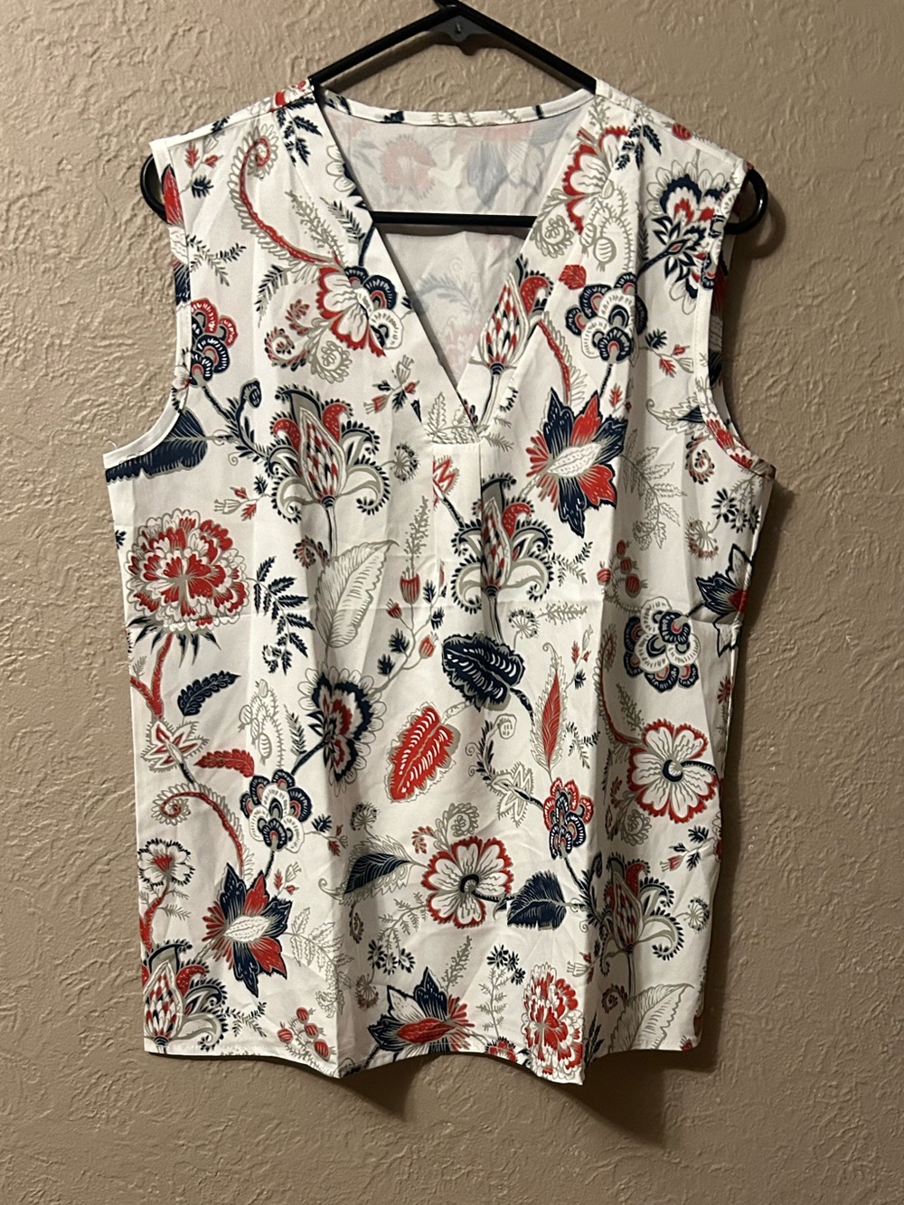Floral V-Neck Sleeveless Camisole - White with Red & Navy